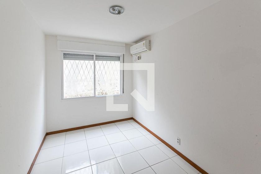 Foto 5 de Apartamento com 2 Quartos para alugar, 55m² em Jardim Botânico, Porto Alegre