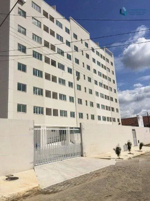Foto 1 de Apartamento com 2 Quartos para alugar, 64m² em Liberdade, Resende