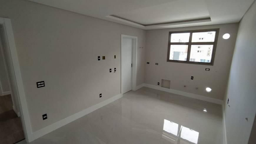 Foto 5 de Apartamento com 3 Quartos à venda, 155m² em Centro, Florianópolis
