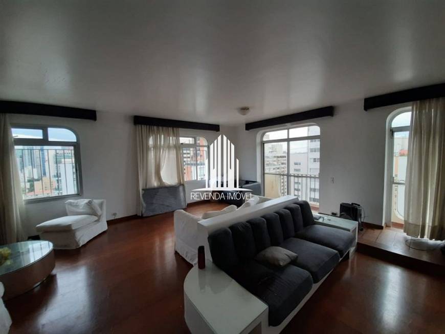 Foto 2 de Apartamento com 4 Quartos para alugar, 260m² em Itaim Bibi, São Paulo