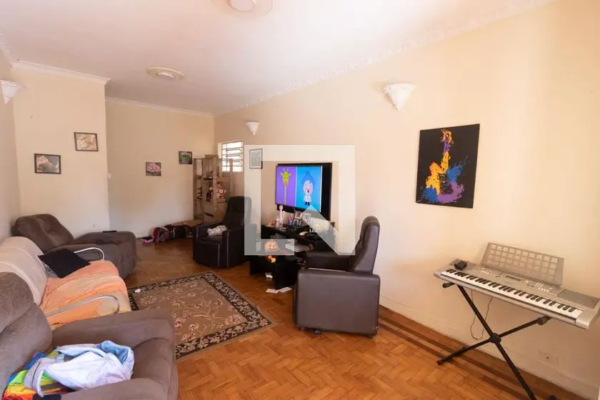 Foto 1 de Casa com 3 Quartos para alugar, 300m² em Água Fria, São Paulo