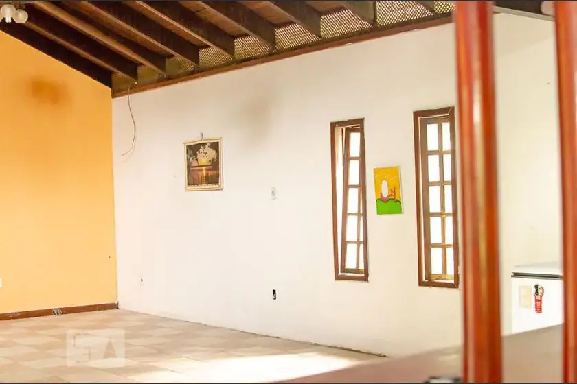 Foto 1 de Casa com 4 Quartos para alugar, 300m² em Ponta Negra, Manaus