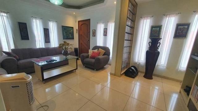 Foto 3 de Casa com 4 Quartos à venda, 357m² em Santa Terezinha, Belo Horizonte