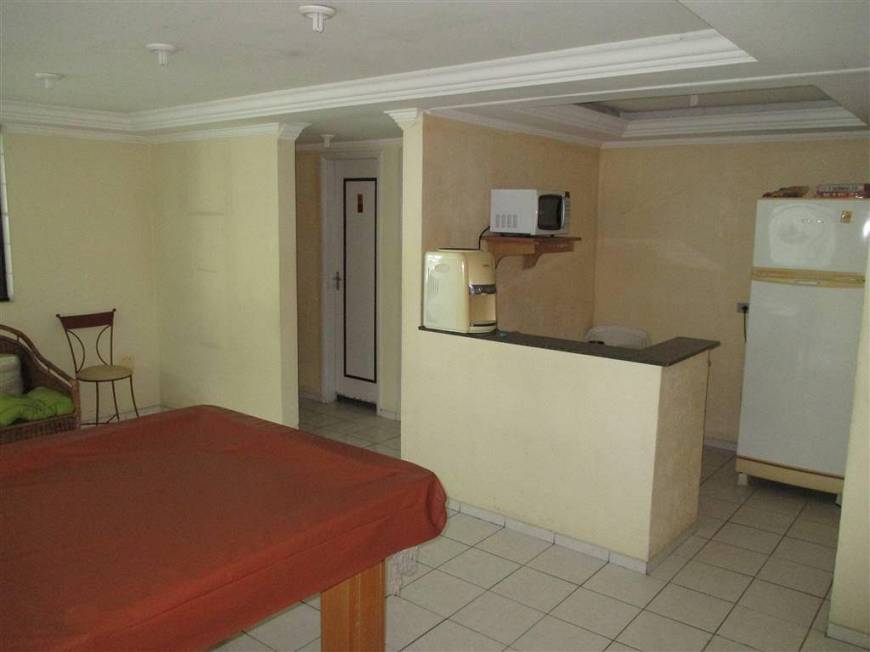 Foto 2 de Apartamento com 1 Quarto à venda, 46m² em Cidade Ocian, Praia Grande