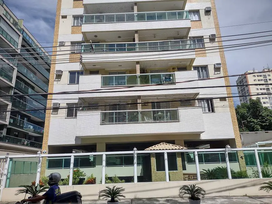 Foto 1 de Apartamento com 2 Quartos à venda, 64m² em Pechincha, Rio de Janeiro