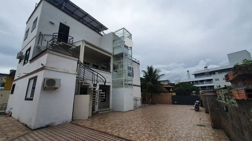 Foto 5 de Casa com 5 Quartos à venda, 284m² em Canasvieiras, Florianópolis
