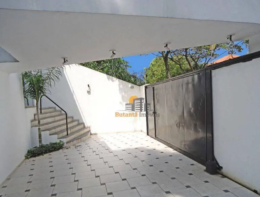 Foto 3 de Sobrado com 4 Quartos para alugar, 200m² em Jardim Peri-Peri, São Paulo
