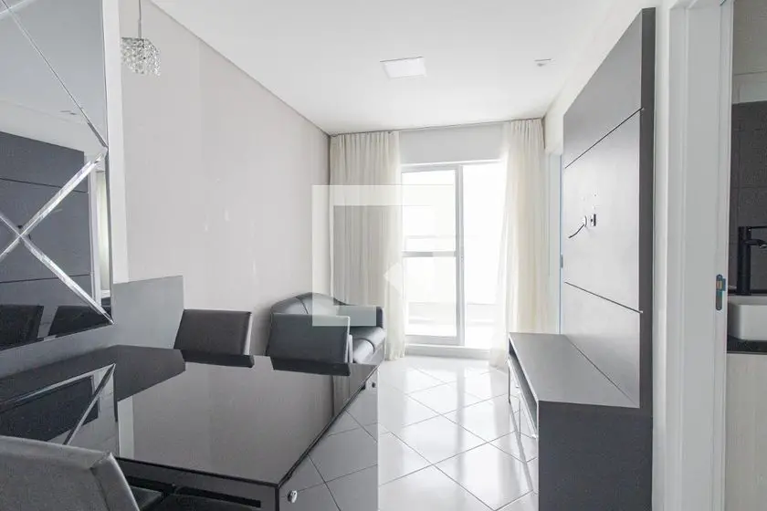 Foto 1 de Apartamento com 1 Quarto para alugar, 60m² em Portão, Curitiba