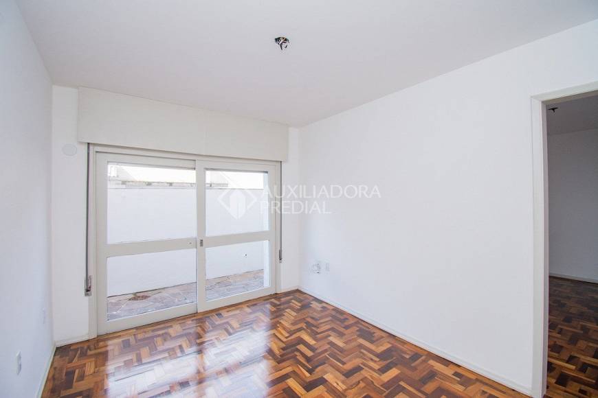Foto 2 de Apartamento com 1 Quarto para alugar, 42m² em Rio Branco, Porto Alegre
