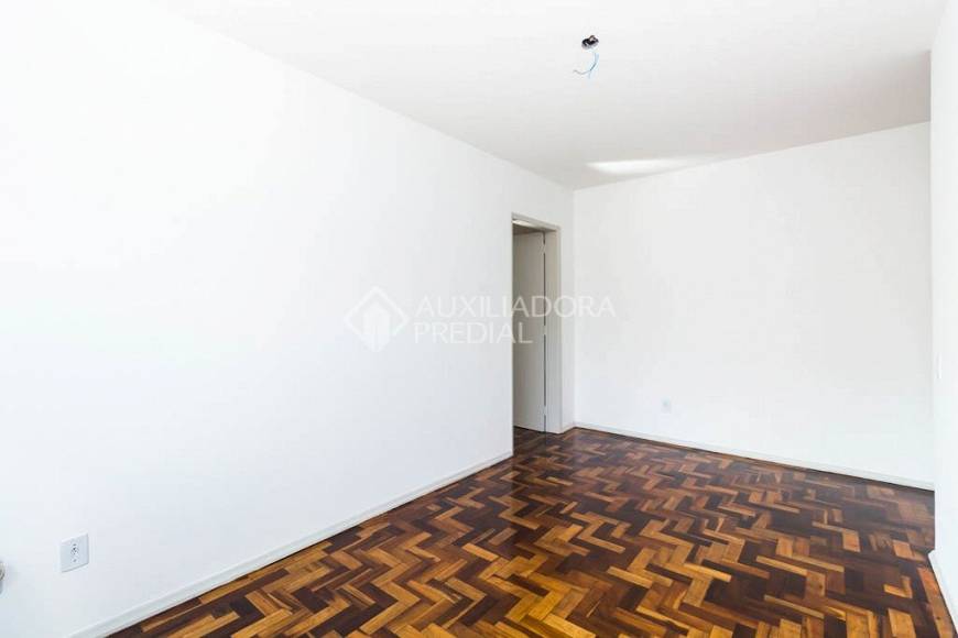 Foto 4 de Apartamento com 1 Quarto para alugar, 46m² em Rio Branco, Porto Alegre