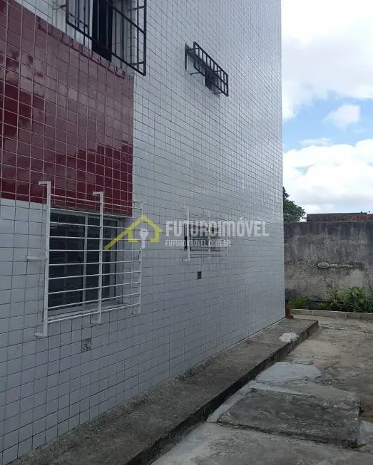 Foto 3 de Apartamento com 2 Quartos à venda, 43m² em Areias, Recife