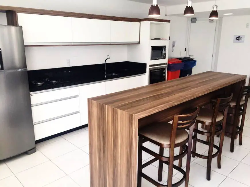 Foto 5 de Apartamento com 2 Quartos à venda, 65m² em Canasvieiras, Florianópolis