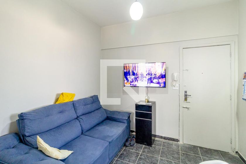 Foto 2 de Apartamento com 2 Quartos à venda, 50m² em Centro, São Paulo