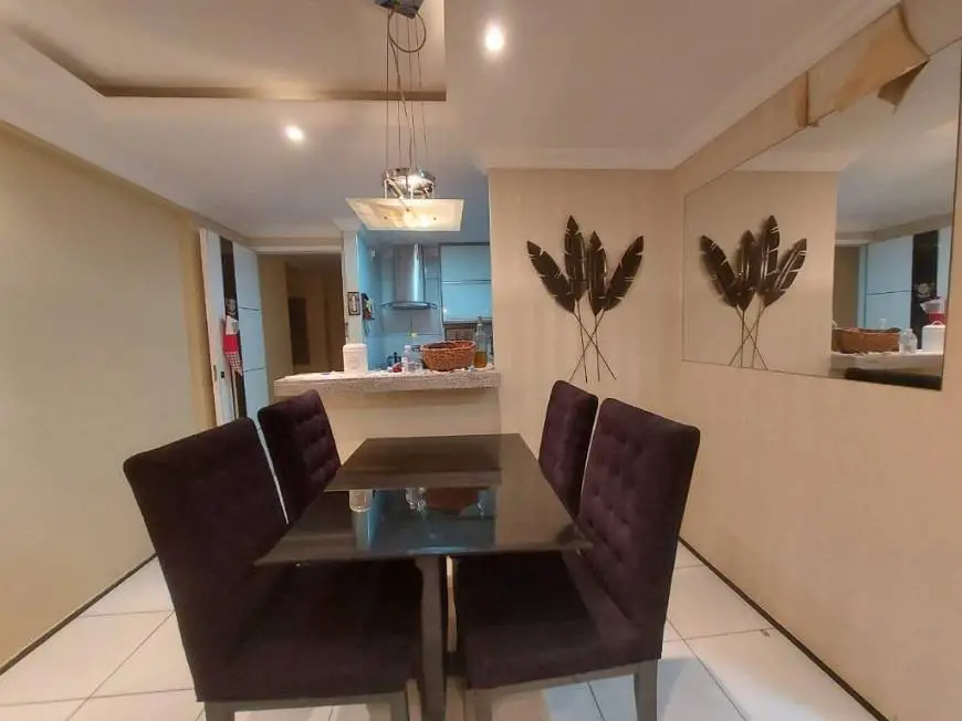 Foto 1 de Apartamento com 3 Quartos à venda, 54m² em Maraponga, Fortaleza