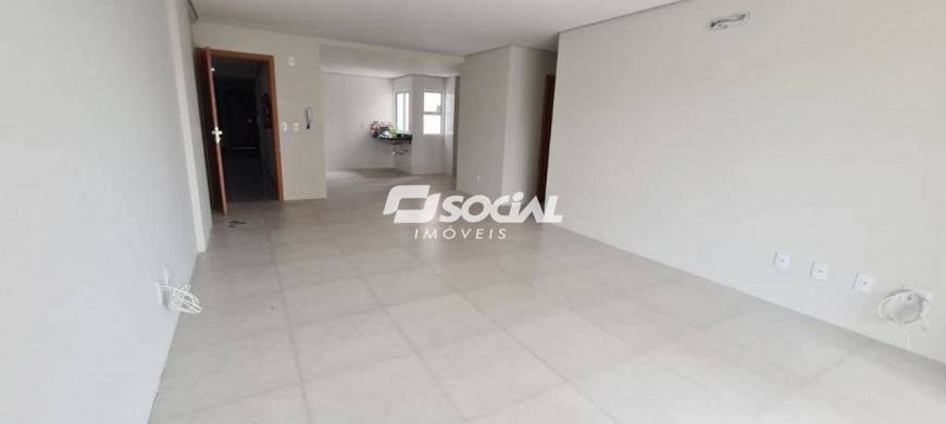 Foto 2 de Apartamento com 3 Quartos à venda, 122m² em Olaria, Porto Velho