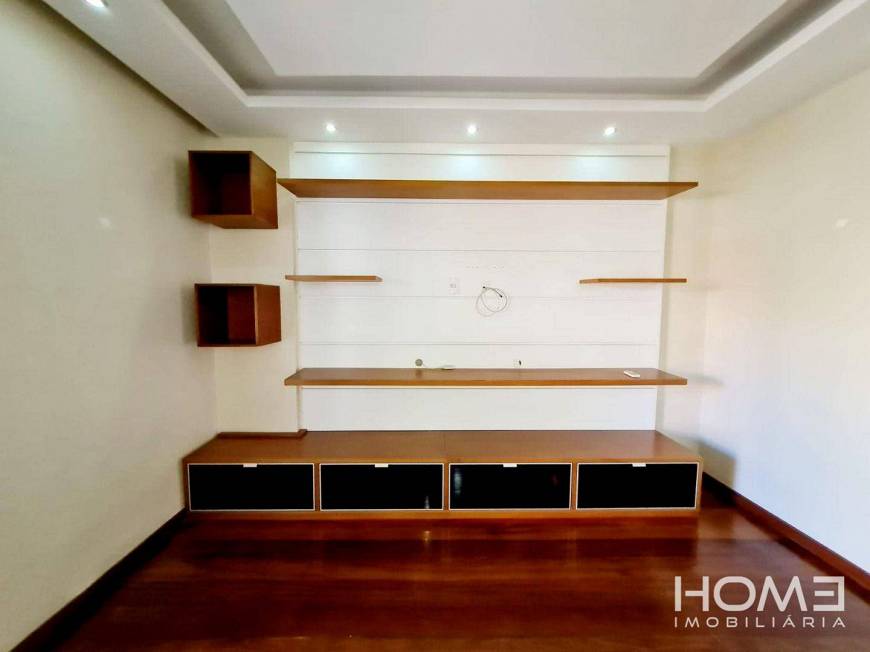Foto 5 de Apartamento com 3 Quartos à venda, 165m² em Urca, Rio de Janeiro
