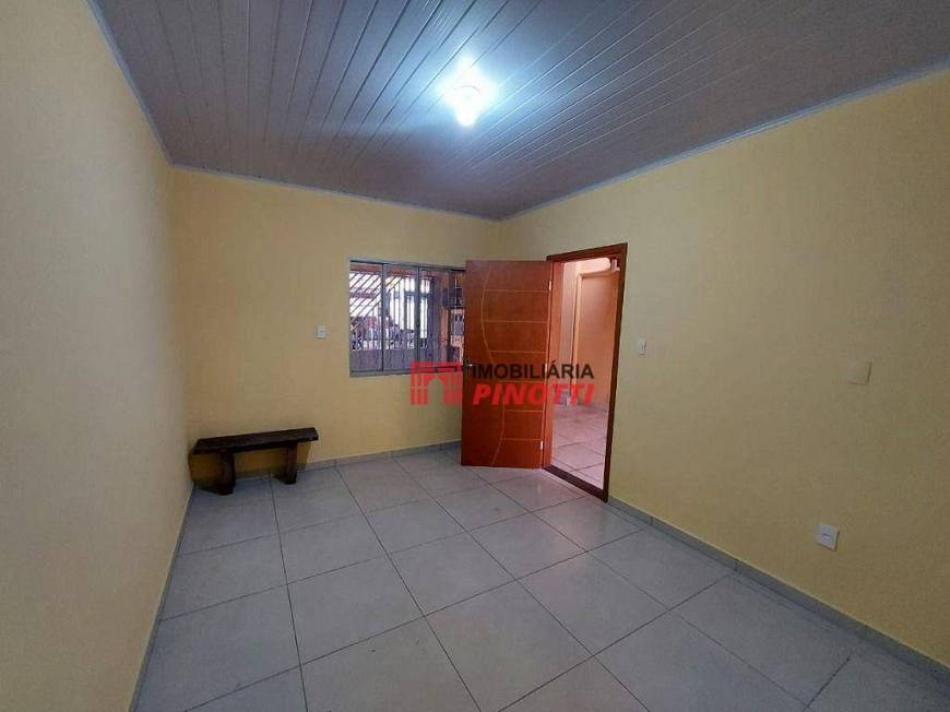 Foto 4 de Casa com 2 Quartos para alugar, 90m² em Vila São José, Diadema