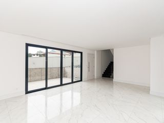 Foto 2 de Casa de Condomínio com 3 Quartos à venda, 244m² em Bigorrilho, Curitiba