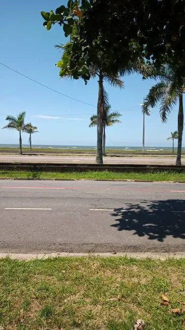 Foto 1 de Lote/Terreno à venda, 500m² em Praia Das Palmeiras, Caraguatatuba