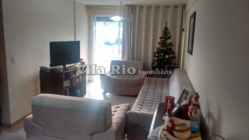 Foto 1 de Apartamento com 3 Quartos para venda ou aluguel, 98m² em Irajá, Rio de Janeiro