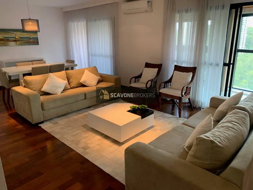 Foto 1 de Apartamento com 3 Quartos à venda, 160m² em Villaggio Panamby, São Paulo