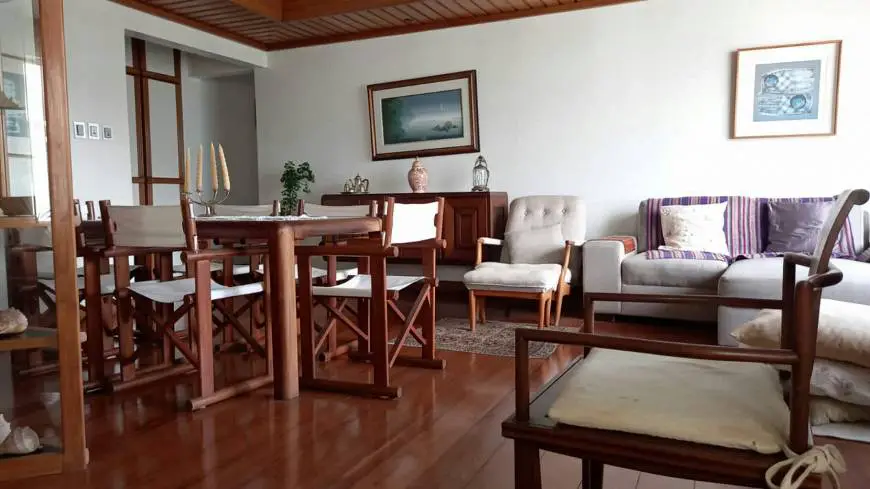 Foto 3 de Apartamento com 4 Quartos à venda, 182m² em Candeal, Salvador