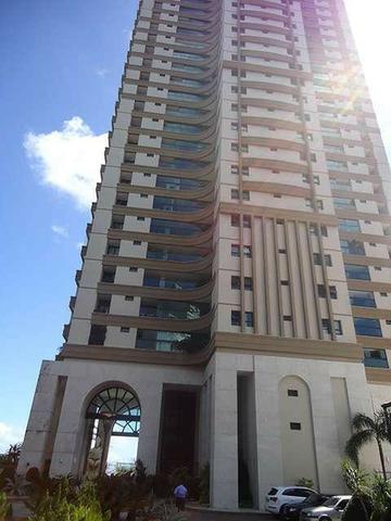 Foto 1 de Apartamento com 4 Quartos à venda, 355m² em Vitória, Salvador