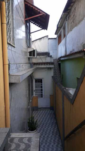 Foto 1 de Casa com 1 Quarto para alugar, 60m² em Irajá, Rio de Janeiro