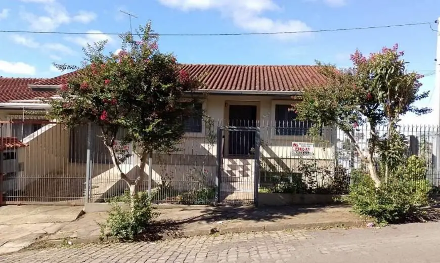 Foto 1 de Casa com 3 Quartos para alugar, 95m² em Petrópolis, Caxias do Sul