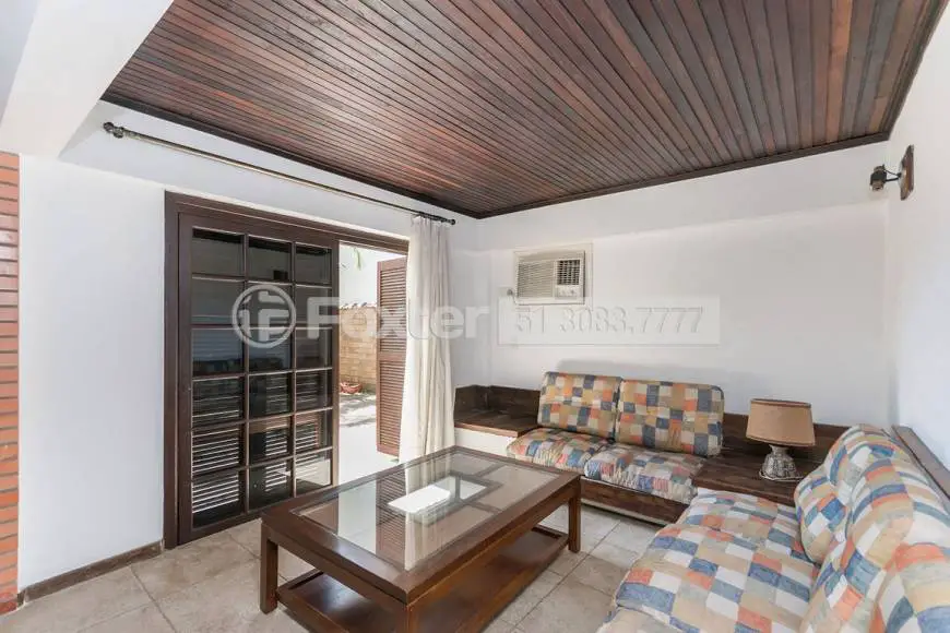 Foto 2 de Casa com 4 Quartos à venda, 269m² em Partenon, Porto Alegre