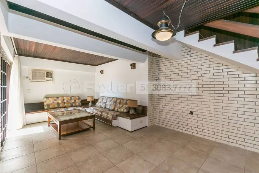 Foto 5 de Casa com 4 Quartos à venda, 269m² em Partenon, Porto Alegre