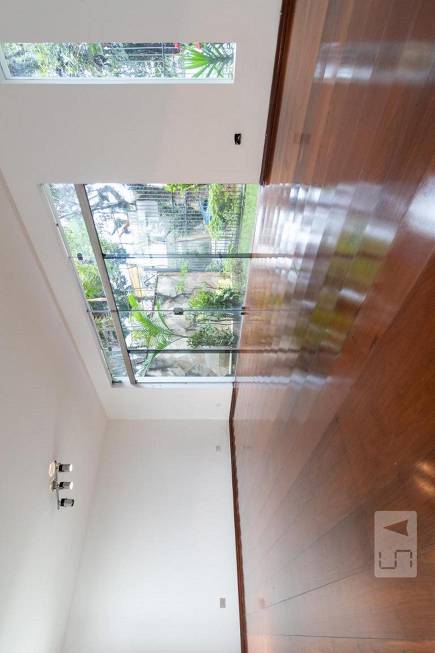 Foto 1 de Casa com 4 Quartos para alugar, 360m² em Planalto Paulista, São Paulo