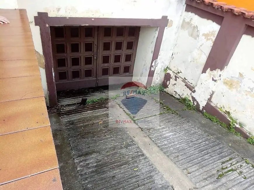 Foto 1 de Casa com 5 Quartos à venda, 250m² em Campo do Galvao, Guaratinguetá