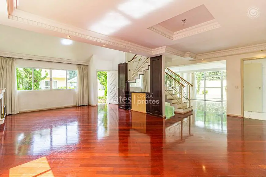 Foto 3 de Casa de Condomínio com 3 Quartos para venda ou aluguel, 346m² em São Braz, Curitiba