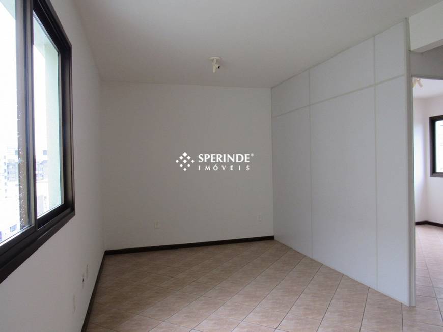 Foto 4 de Apartamento com 1 Quarto para alugar, 40m² em São Pelegrino, Caxias do Sul