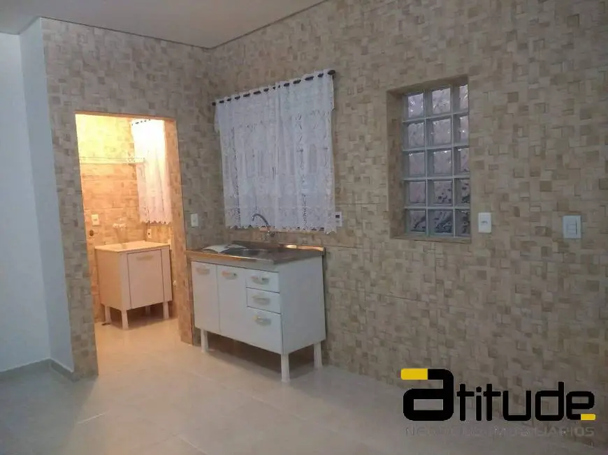 Foto 1 de Casa com 2 Quartos para alugar, 60m² em Vila do Conde , Barueri