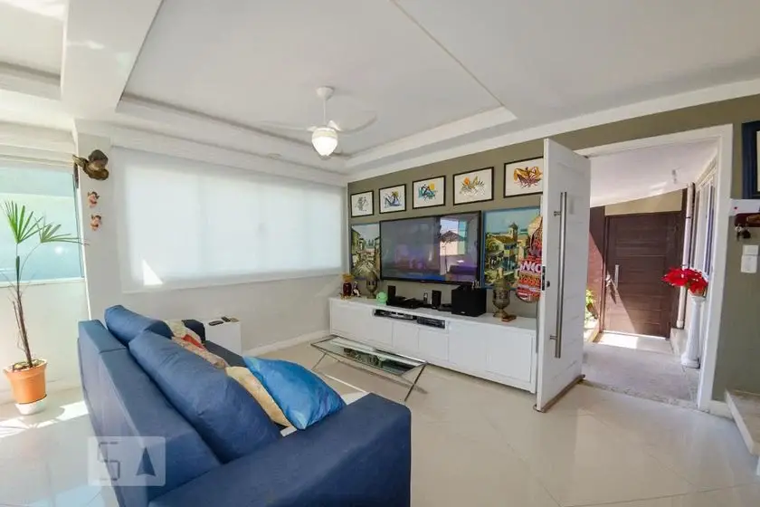 Foto 2 de Casa com 3 Quartos para alugar, 300m² em Santinho, Florianópolis