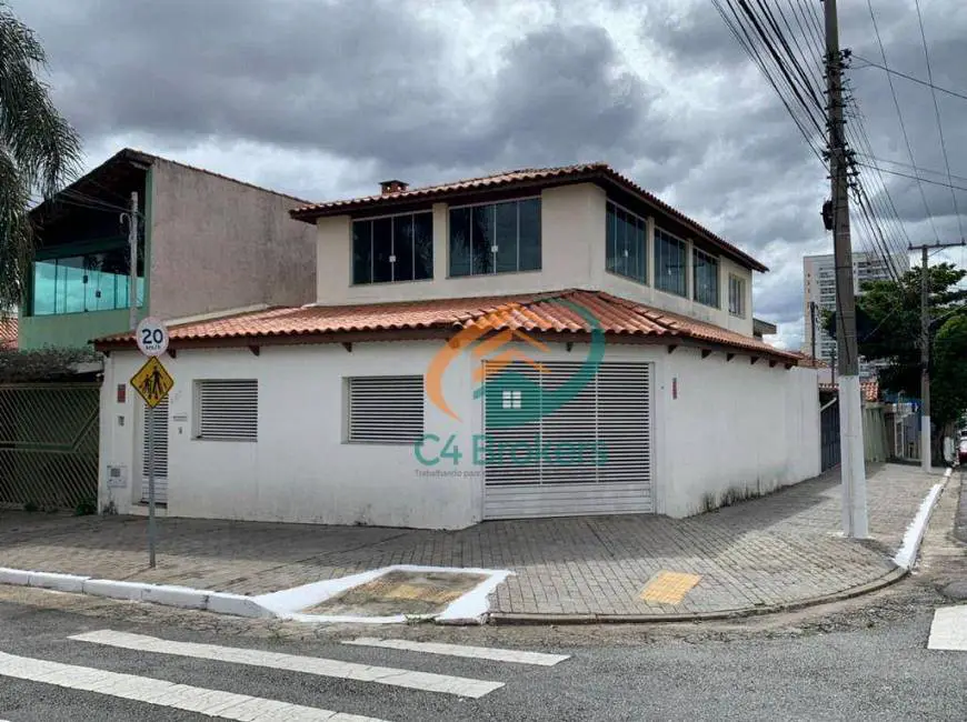 Foto 1 de Casa com 3 Quartos à venda, 170m² em Vila Carrão, São Paulo
