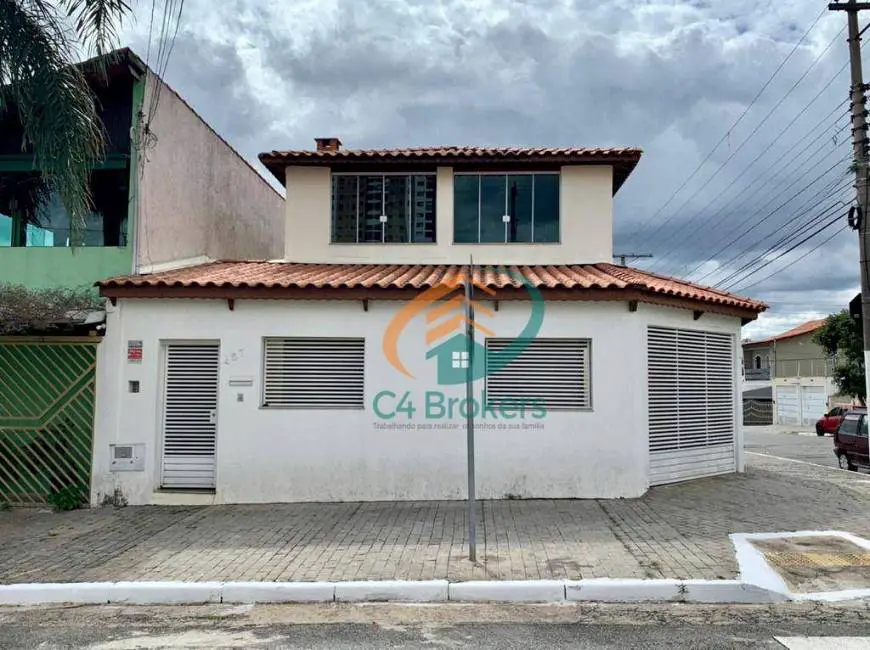 Foto 3 de Casa com 3 Quartos à venda, 170m² em Vila Carrão, São Paulo