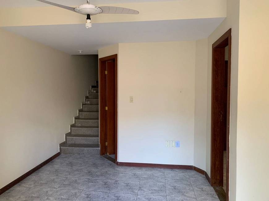 Foto 5 de Casa de Condomínio com 3 Quartos para alugar, 115m² em Glória, Macaé