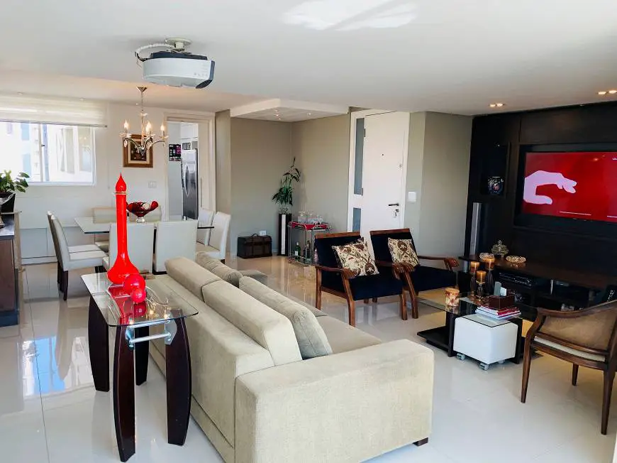 Foto 1 de Apartamento com 2 Quartos à venda, 118m² em Batel, Curitiba