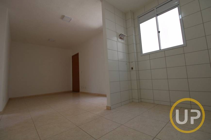 Foto 1 de Apartamento com 2 Quartos para alugar, 42m² em Chácaras Reunidas Santa Terezinha, Contagem