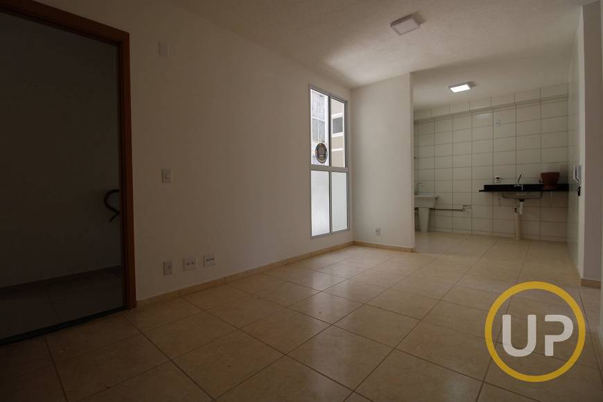 Foto 5 de Apartamento com 2 Quartos para alugar, 42m² em Chácaras Reunidas Santa Terezinha, Contagem