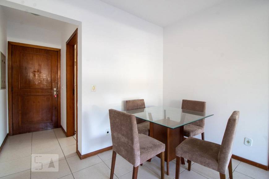 Foto 2 de Apartamento com 3 Quartos à venda, 80m² em Boa Vista, Porto Alegre