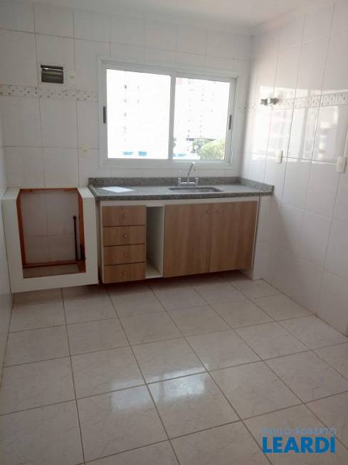 Foto 1 de Apartamento com 3 Quartos para alugar, 105m² em Vila Bastos, Santo André