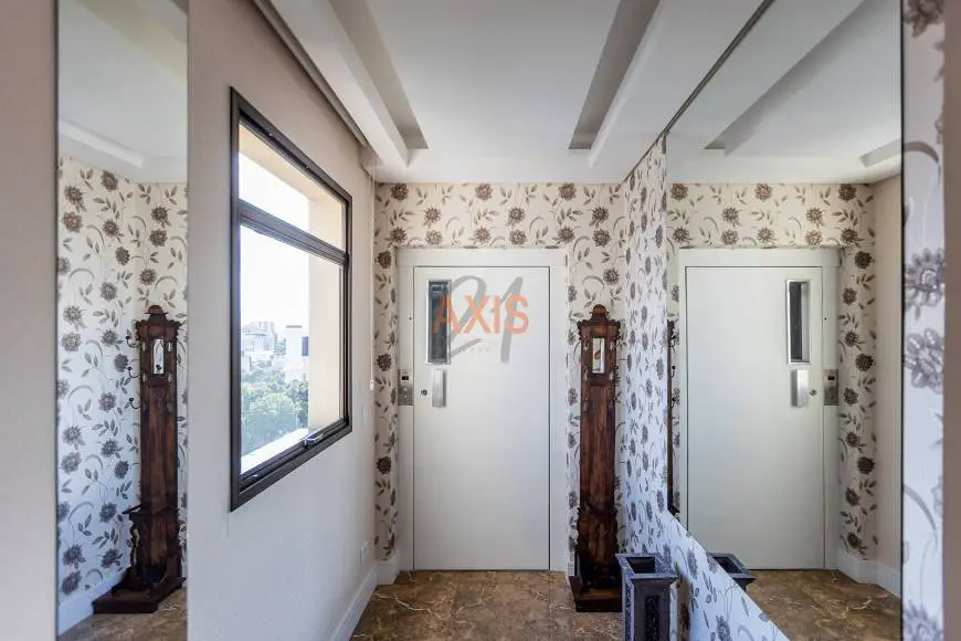 Foto 2 de Apartamento com 4 Quartos à venda, 230m² em Juvevê, Curitiba