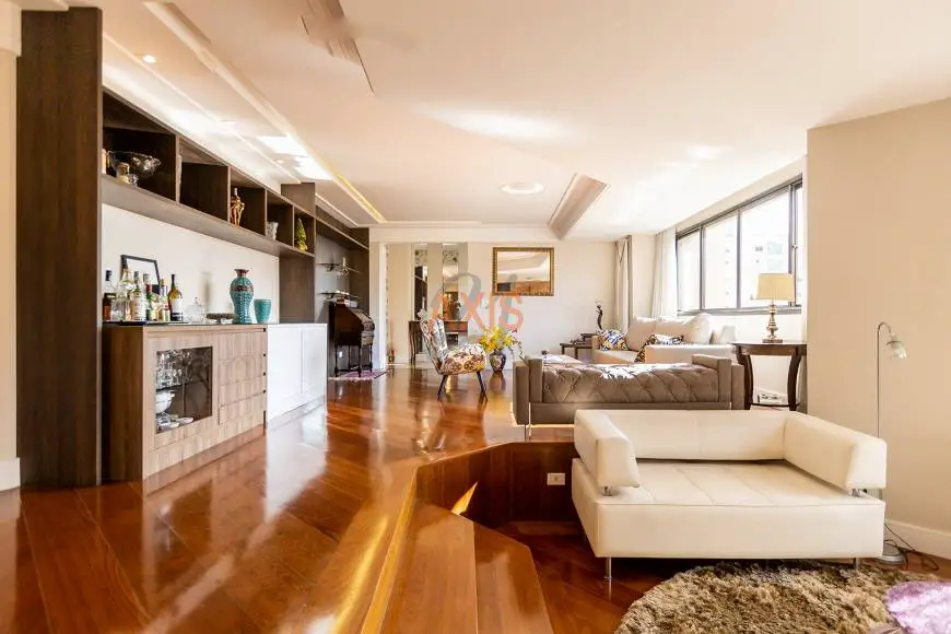 Foto 4 de Apartamento com 4 Quartos à venda, 230m² em Juvevê, Curitiba