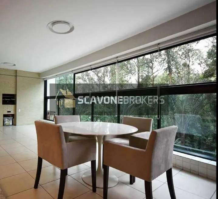 Foto 2 de Apartamento com 4 Quartos à venda, 226m² em Villaggio Panamby, São Paulo
