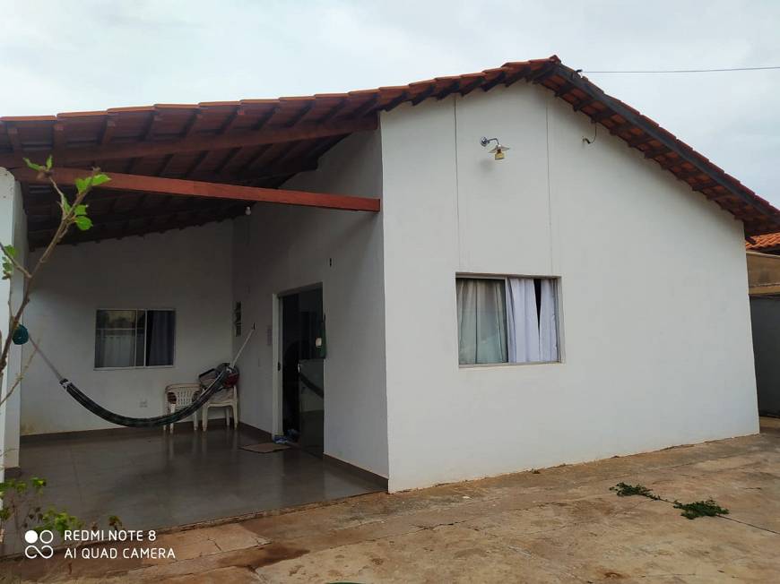 Foto 2 de Casa com 4 Quartos à venda, 110m² em Nova Conquista, Cuiabá