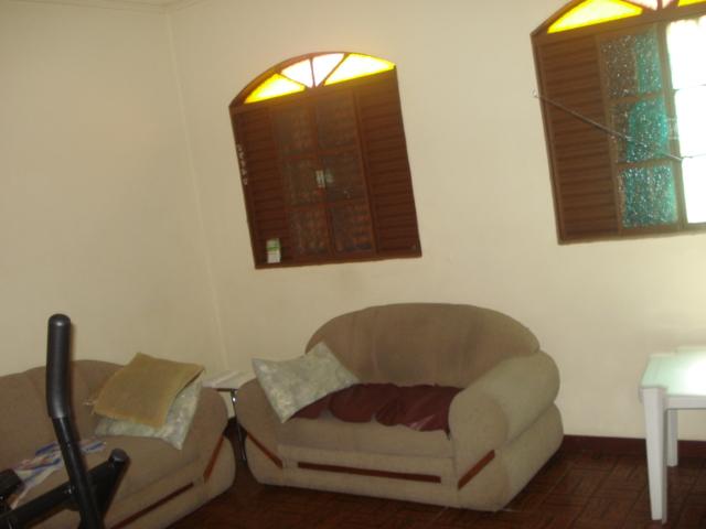Foto 1 de Casa com 7 Quartos à venda, 202m² em Ouro Preto, Belo Horizonte